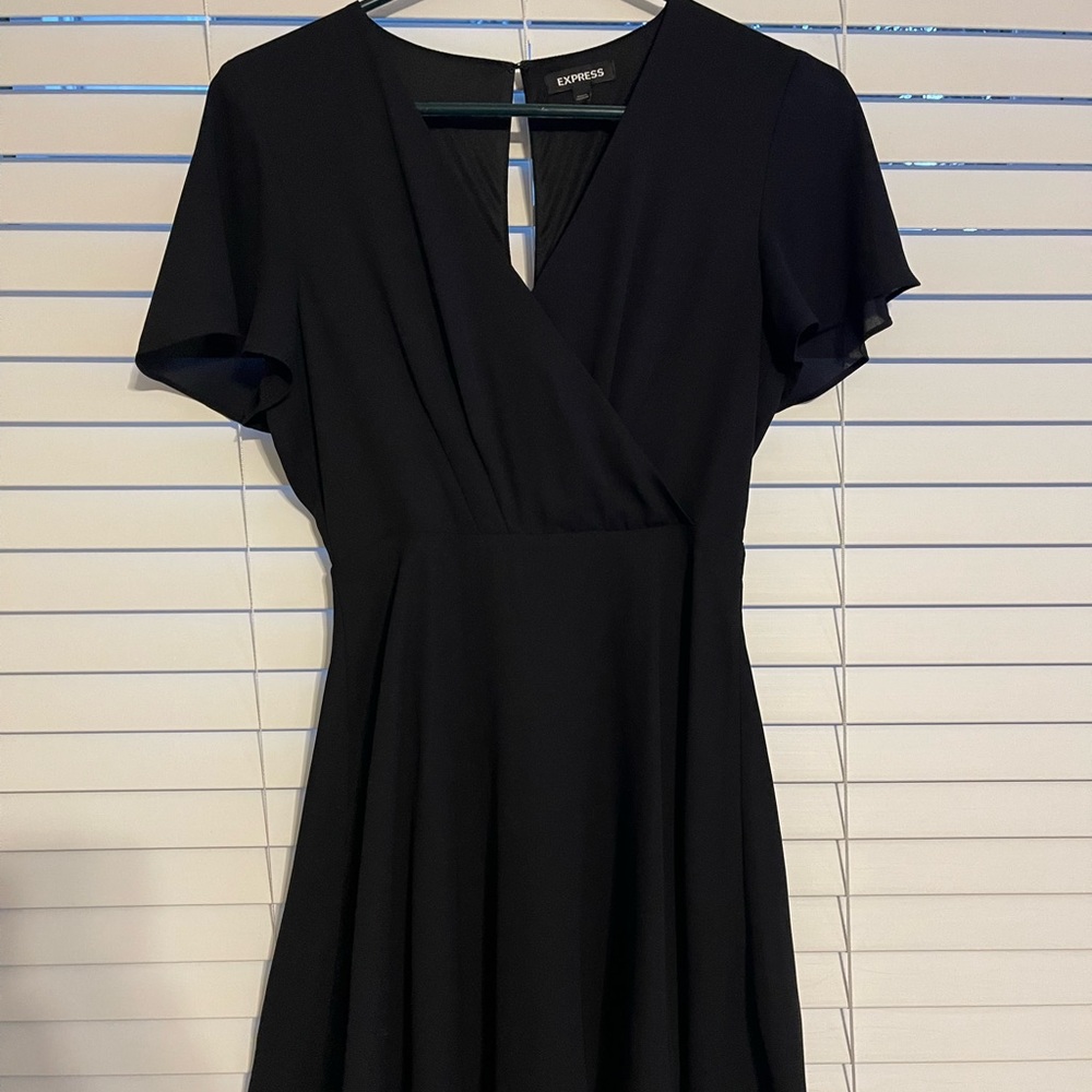 Express short sleeve dress